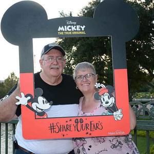 Meet your Posher, Robin